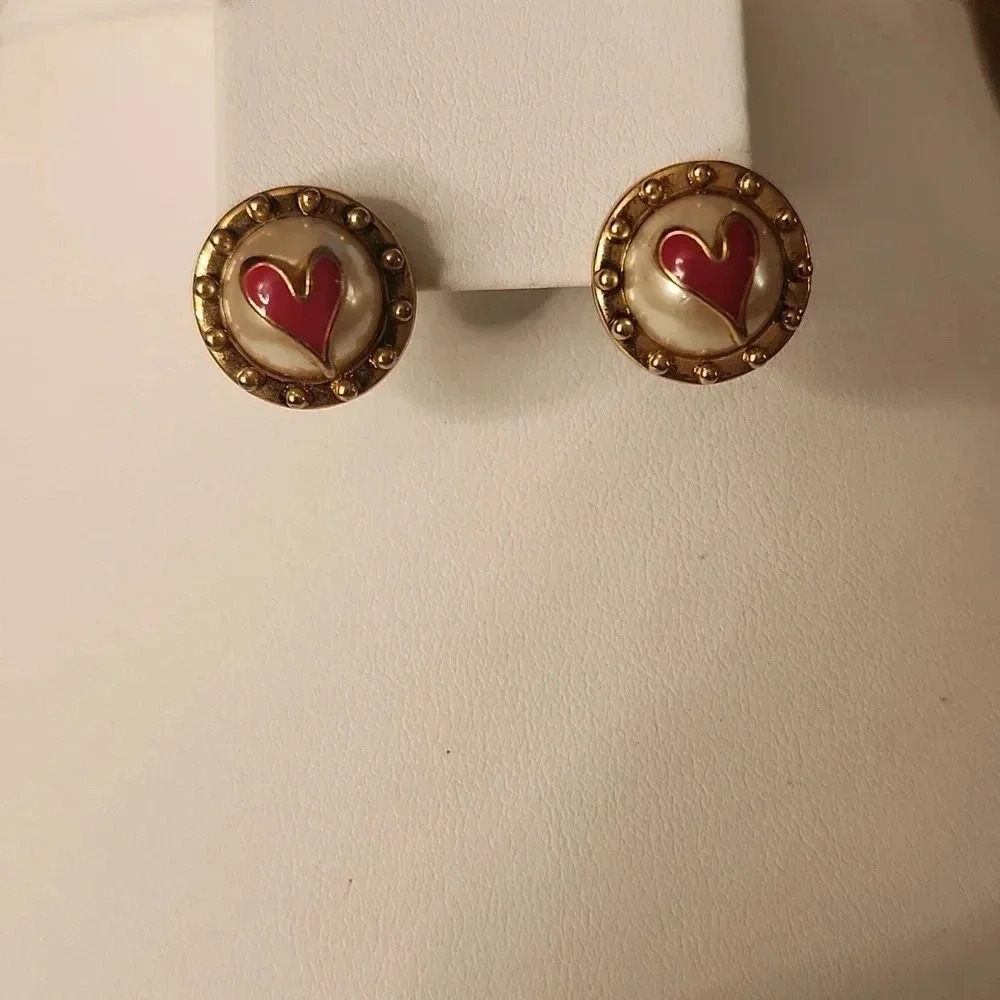 Betsy Johnson Love Fashion Pearl Stud Earrings